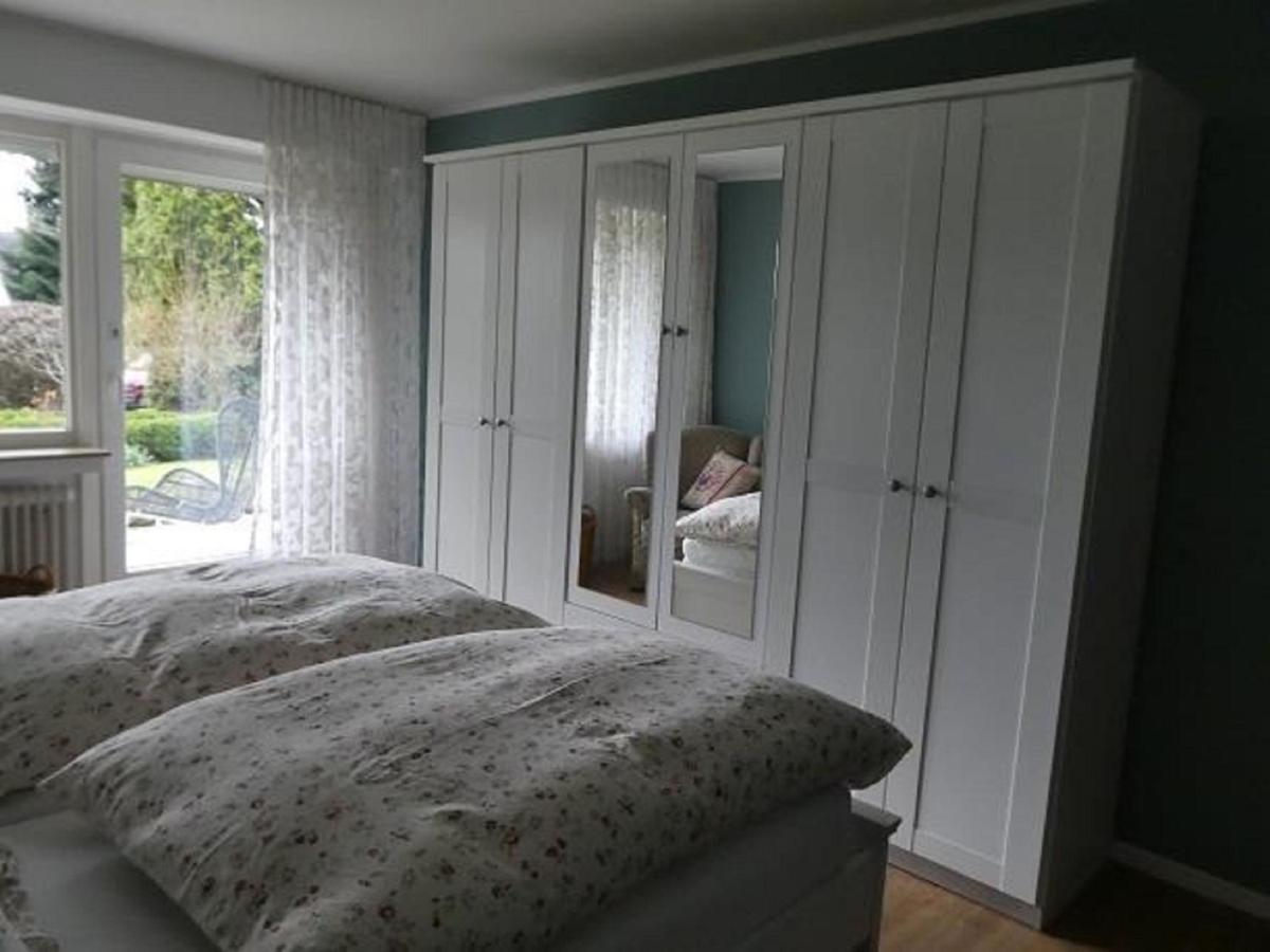 Ferienwohnung Am Hirschpark Bad Pyrmont Bagian luar foto