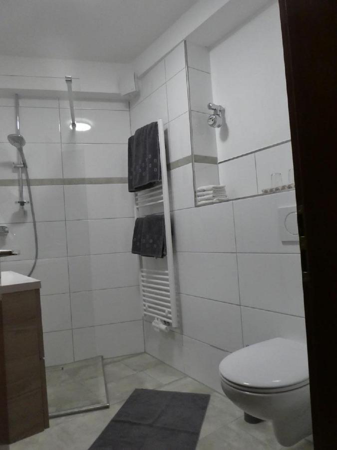 Ferienwohnung Am Hirschpark Bad Pyrmont Bagian luar foto