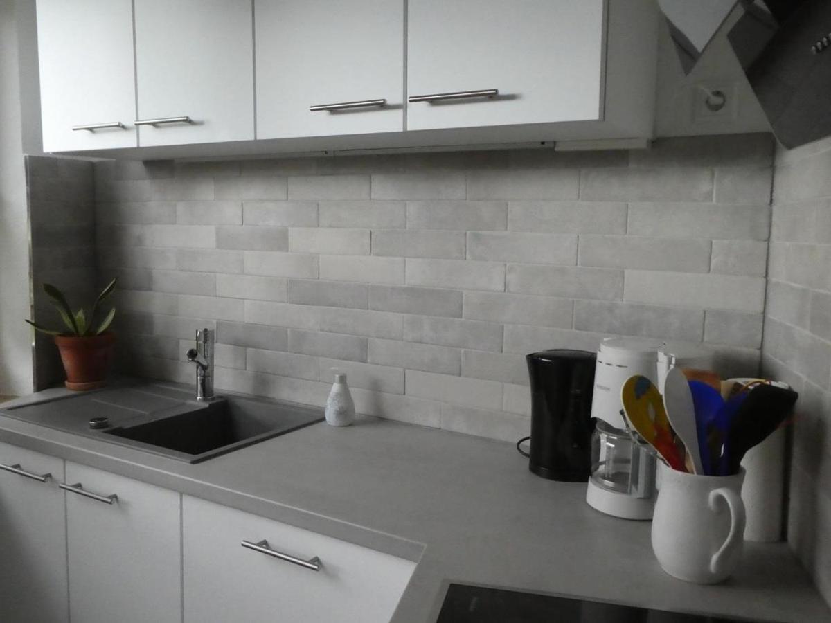 Ferienwohnung Am Hirschpark Bad Pyrmont Bagian luar foto